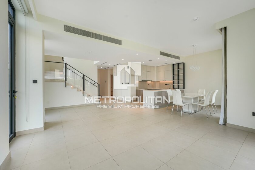 Купить 23 виллы - Dubai Hills Estate, ОАЭ - изображение 18