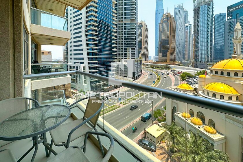 Rent a property - 1 room - Dubai Marina, UAE - image 33