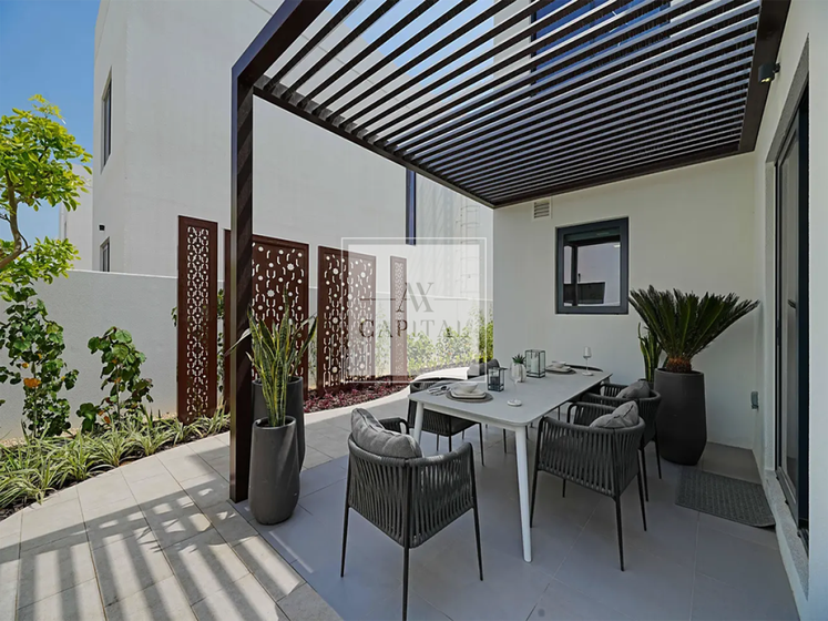 Houses for rent in UAE - image 12