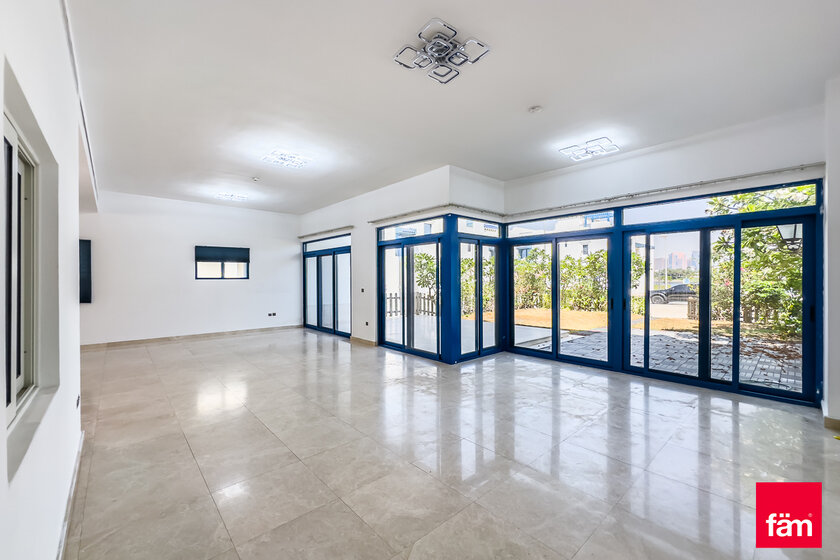 Louer 117 maisons de ville - Dubai, Émirats arabes unis – image 31