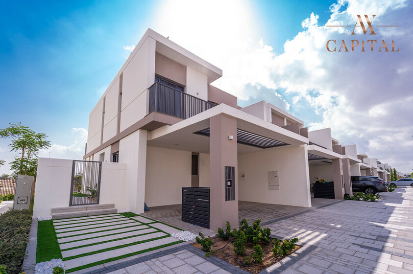 Rent 8 townhouses - Tilal Al Ghaf, UAE - image 22