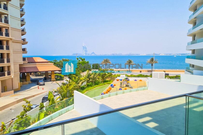 Buy a property - Palm Jumeirah, UAE - image 6