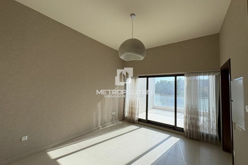 4+ bedroom properties for rent in UAE - image 16