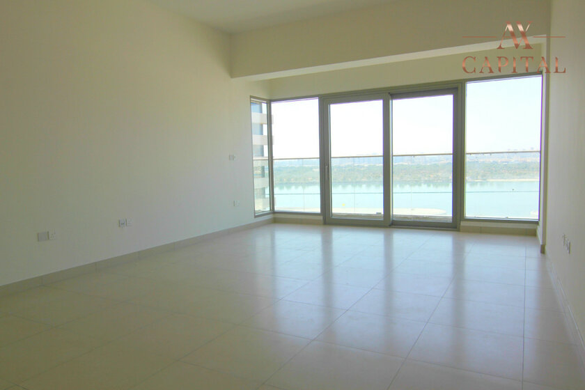 Compre 340 apartamentos  - 3 habitaciones - EAU — imagen 2