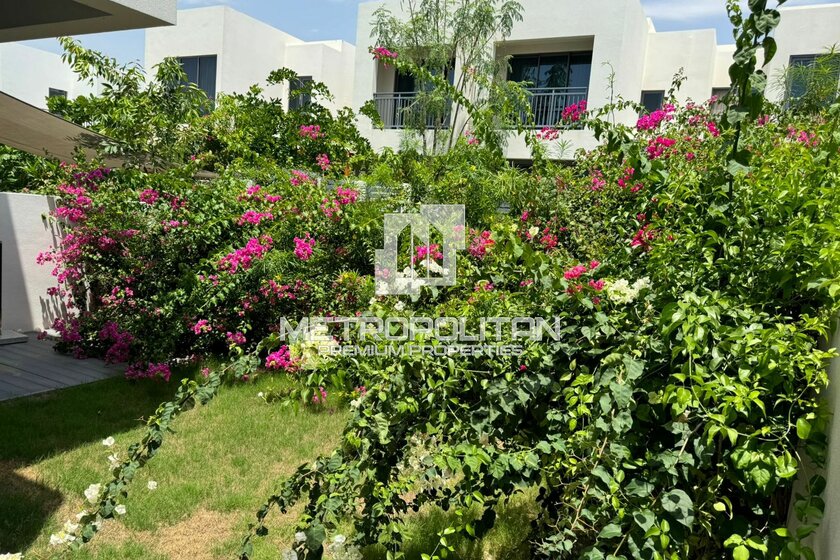 Rent a property - 3 rooms - Dubai Hills Estate, UAE - image 1