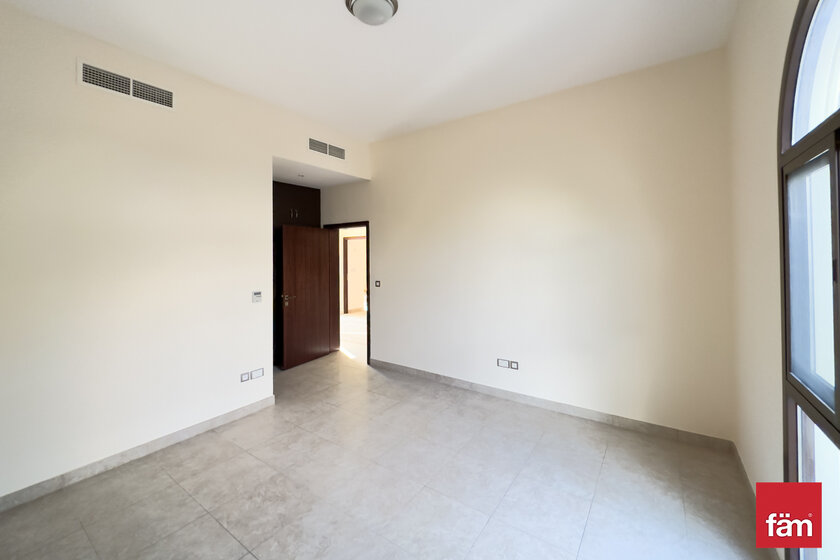 Houses for rent in UAE - image 16