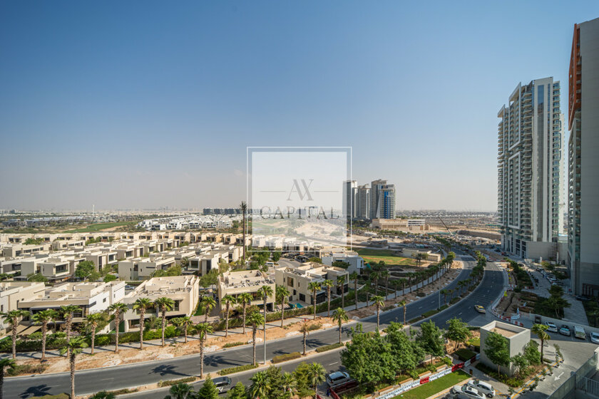 Rent a property - Studios - Dubailand, UAE - image 1