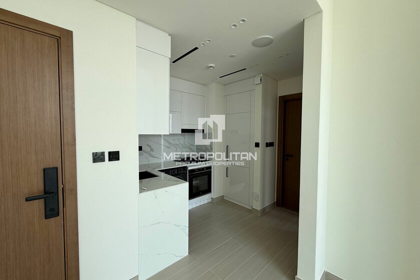 Propiedades en alquiler - 1 habitación - EAU — imagen 20