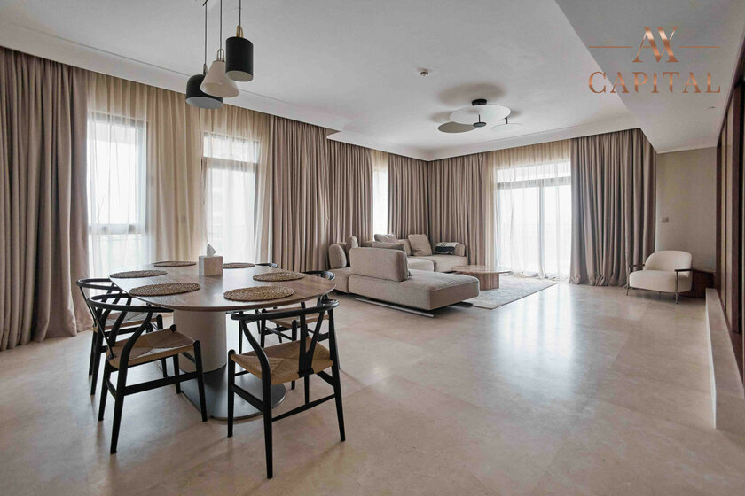 Buy a property - Umm Suqeim, UAE - image 25