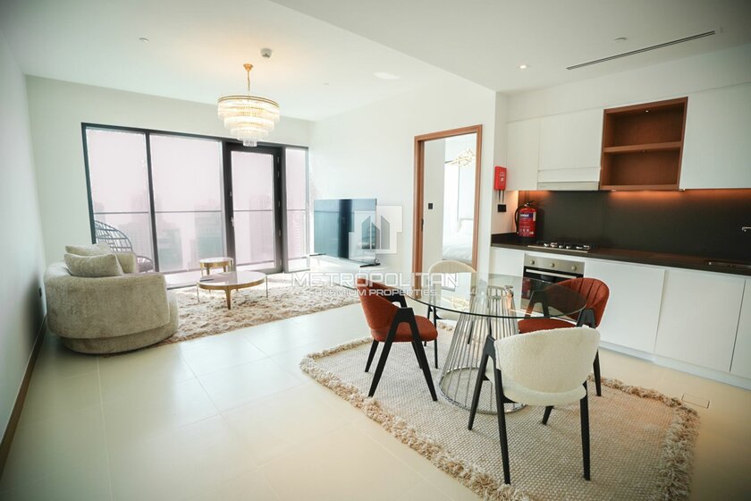 Biens immobiliers à louer - 2 pièces - Émirats arabes unis – image 7