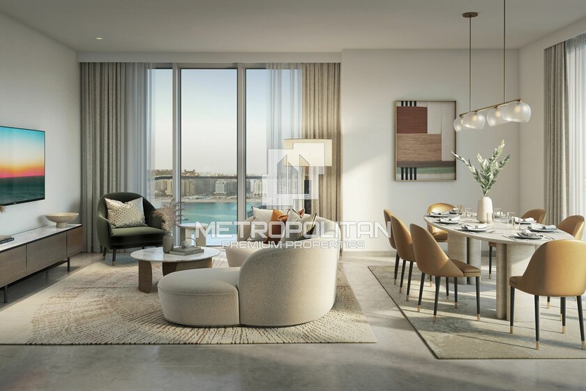 Compre una propiedad - 4 habitaciones - Emaar Beachfront, EAU — imagen 3
