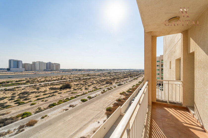 Buy a property - 2 rooms - Dubailand, UAE - image 14