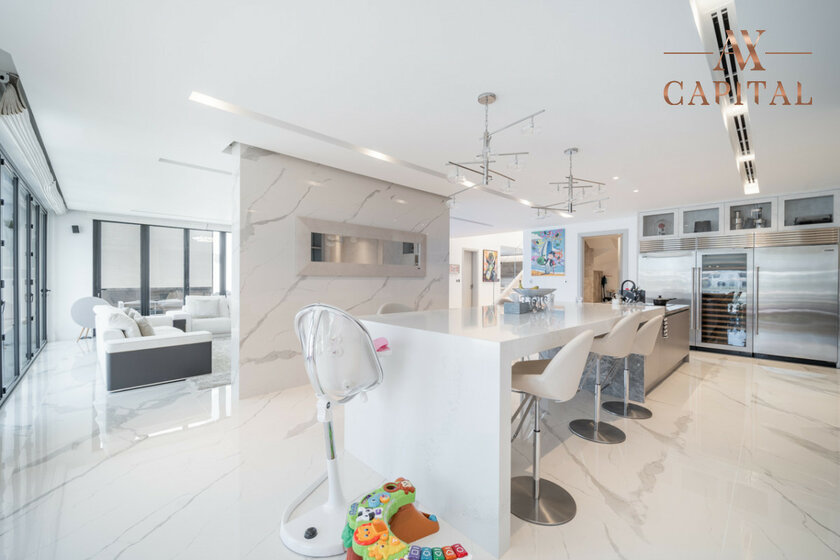 Buy 18 villas - Palm Jumeirah, UAE - image 16