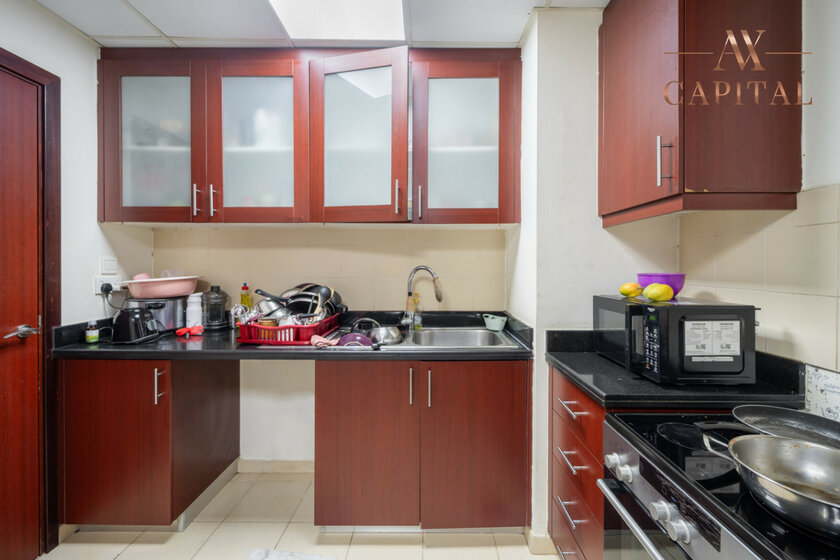 Buy a property - 2 rooms - JBR, UAE - image 12