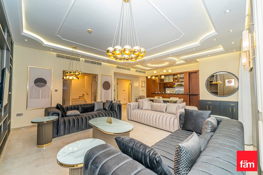 Buy 1 house - Jumeirah Lake Towers, UAE - image 2