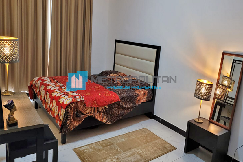 Buy 587 apartments  - 1 room - Dubai, UAE - image 12