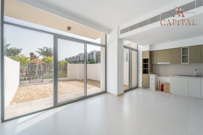 Villas for rent in UAE - image 33