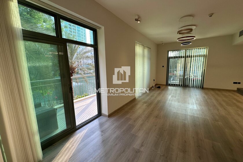 Alquile 95 apartamentos  - 2 habitaciones - EAU — imagen 6