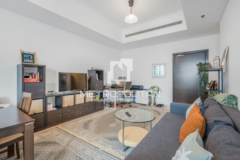 Buy 100 apartments  - JBR, UAE - image 24
