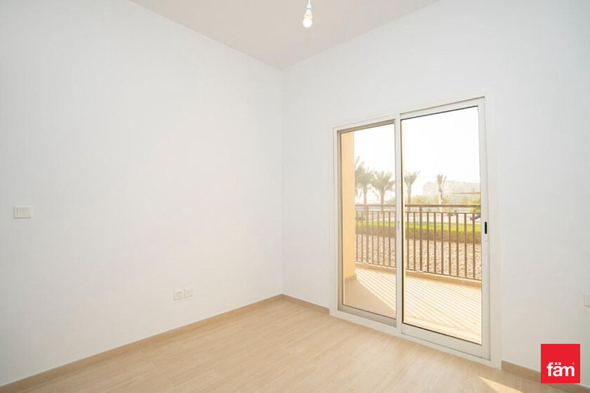 Buy 8 apartments  - Remraam, UAE - image 20