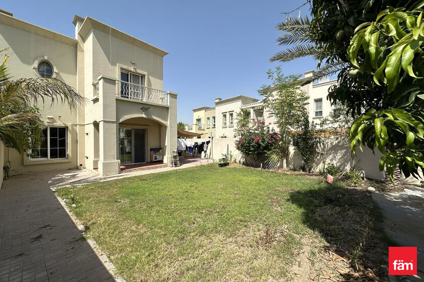 Acheter 5 villas - Emirates Hills, Émirats arabes unis – image 13