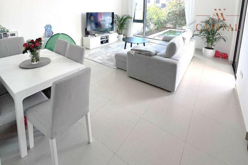 Rent a property - 3 rooms - Dubai Hills Estate, UAE - image 5