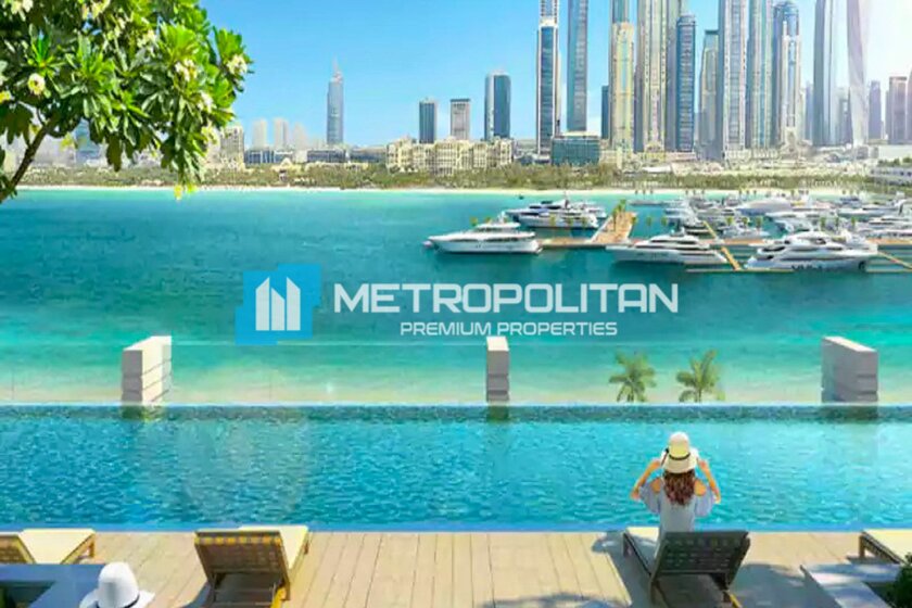 Buy a property - Emaar Beachfront, UAE - image 15