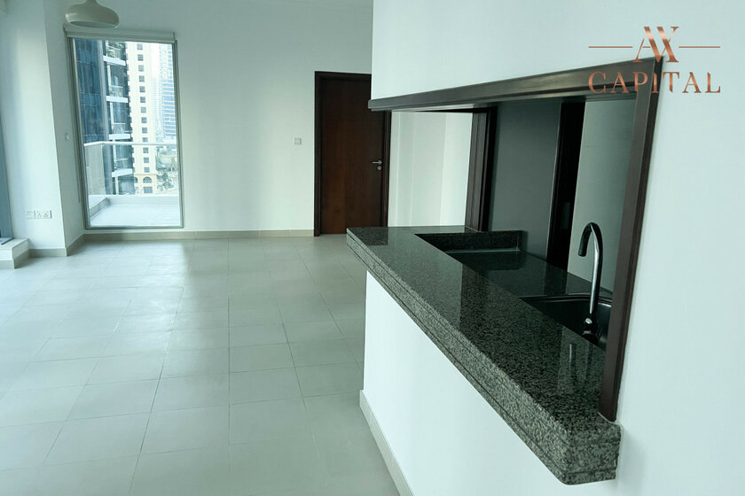 Rent a property - 1 room - Dubai Marina, UAE - image 32