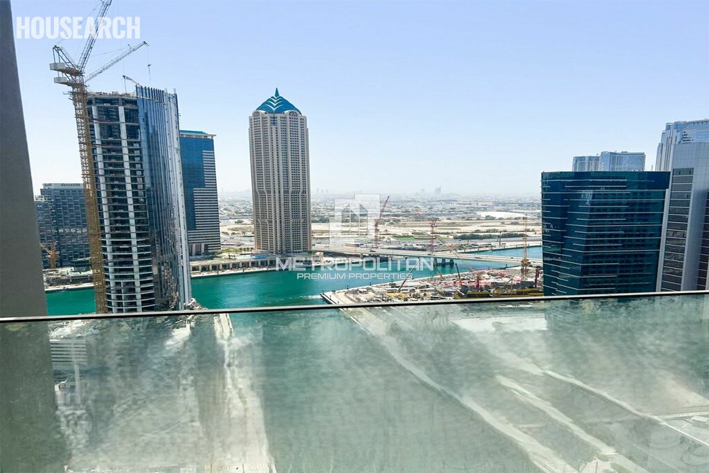 Apartamentos en alquiler - City of Dubai - Alquilar para 26.956 $/al año — imagen 1
