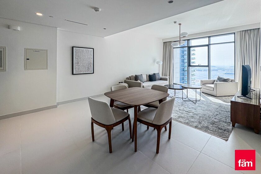 Propiedades en alquiler - Emaar Beachfront, EAU — imagen 4