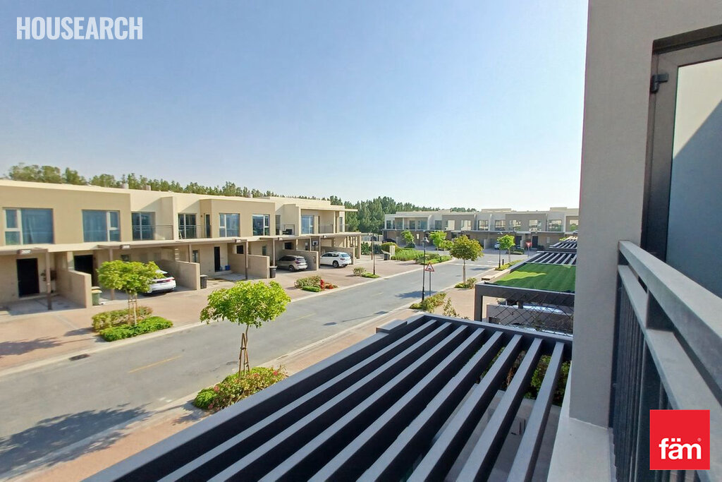 Townhouse for rent - Dubai - Rent for $57,220 - image 1