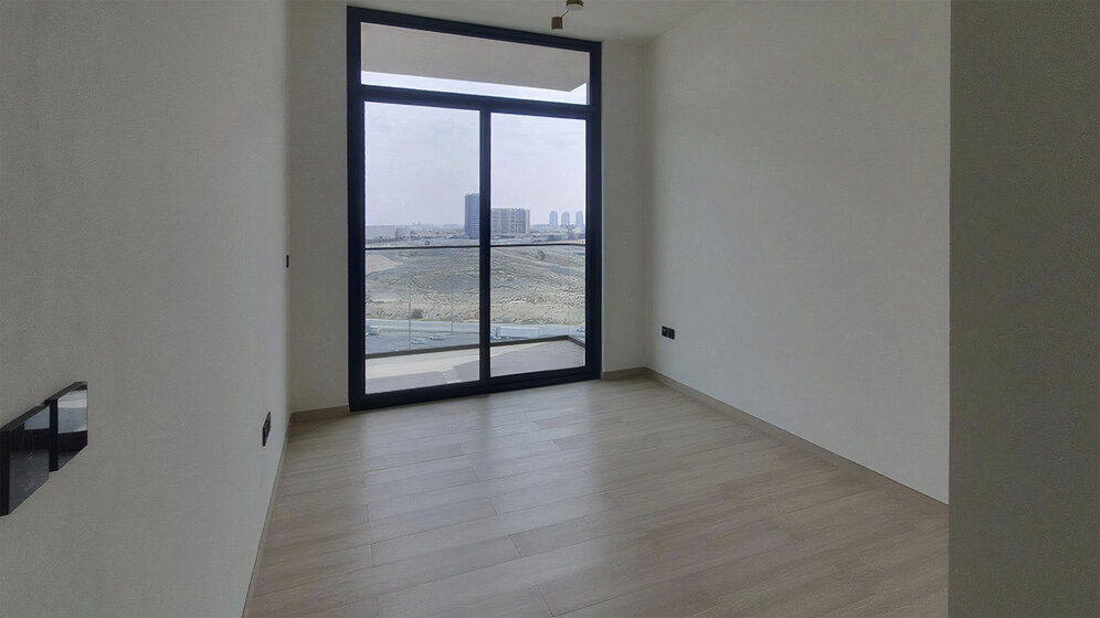Buy a property - 1 room - Jumeirah Village Circle, UAE - image 2