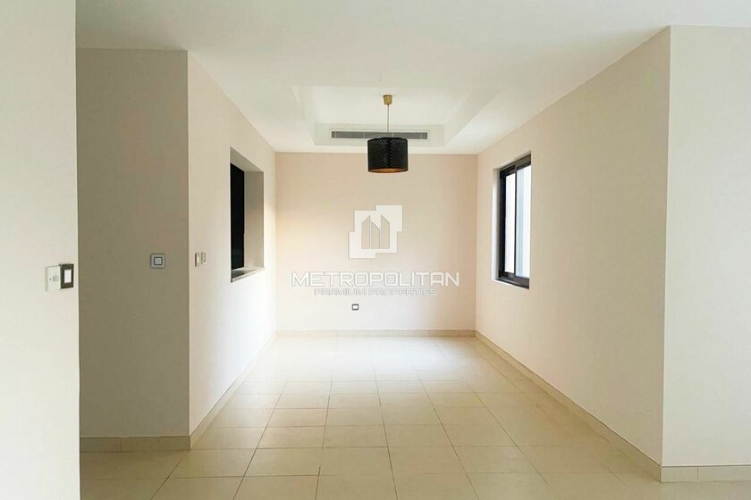 Rent 42 houses - 3 rooms - Dubailand, UAE - image 16