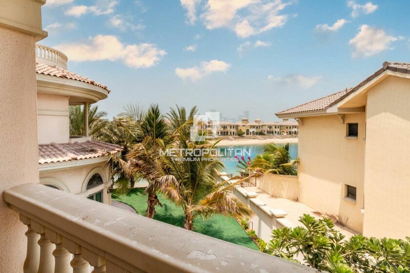 Rent 12 houses - 4 rooms - Palm Jumeirah, UAE - image 18