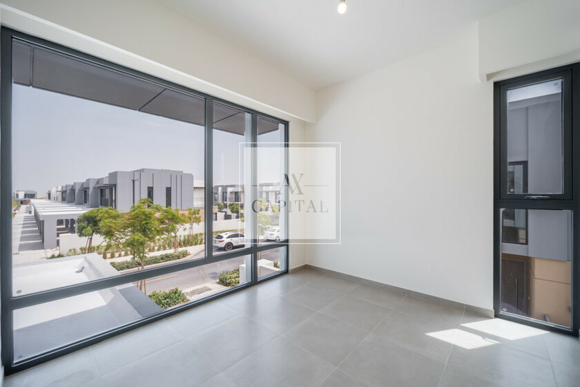 328 casas a la venta - Dubailand, EAU — imagen 15