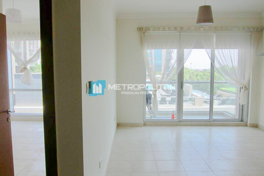 Louer 112 appartements - 1 pièce - Émirats arabes unis – image 23