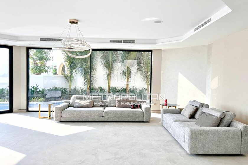 Buy 24 villas - Palm Jumeirah, UAE - image 9