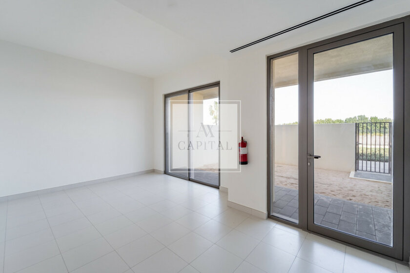 3 bedroom properties for rent in UAE - image 5