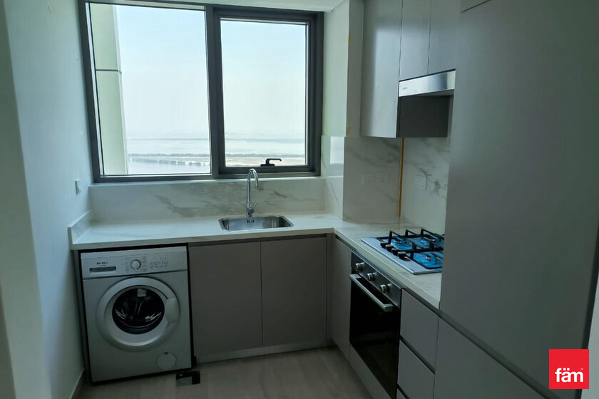 Compre 24 apartamentos  - Al Jaddaff, EAU — imagen 4
