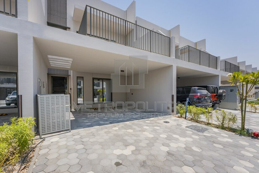 Rent a property - MBR City, UAE - image 3