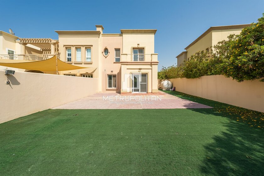 Townhouses for rent in Dubai - image 9