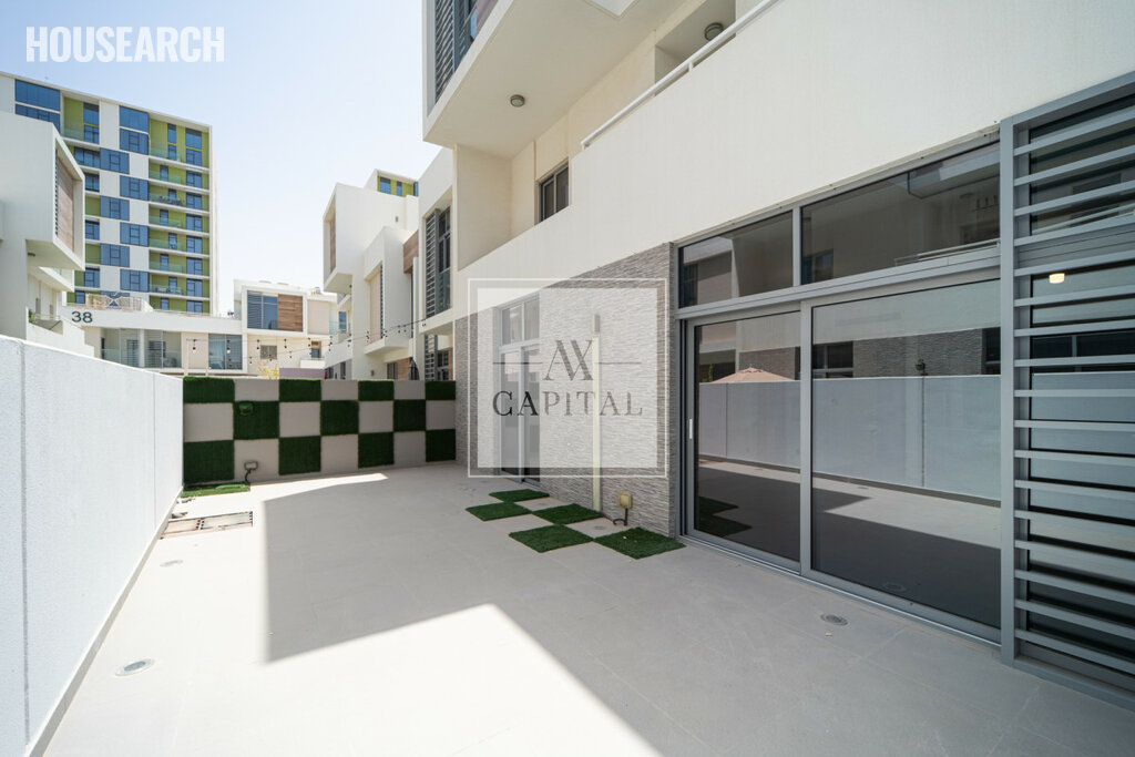 Townhouse for rent - Dubai - Rent for $35,665 / yearly - image 1