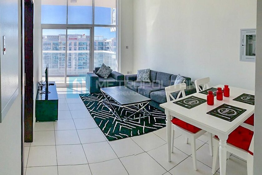 Buy 587 apartments  - 1 room - Dubai, UAE - image 30