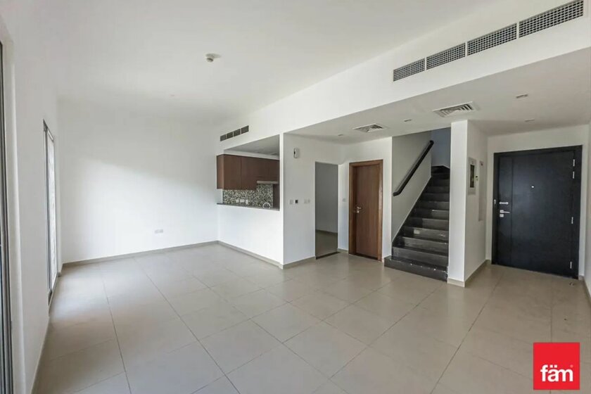 Townhouses for sale in UAE - image 23