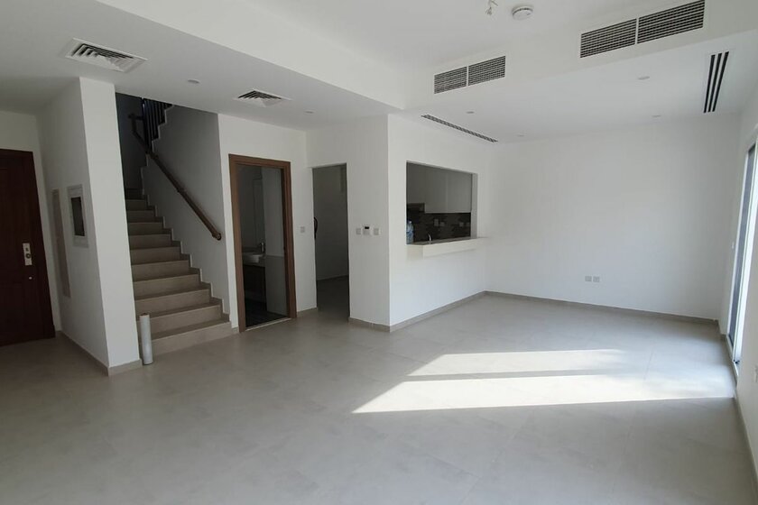 Acheter un bien immobilier - Villanova, Émirats arabes unis – image 9
