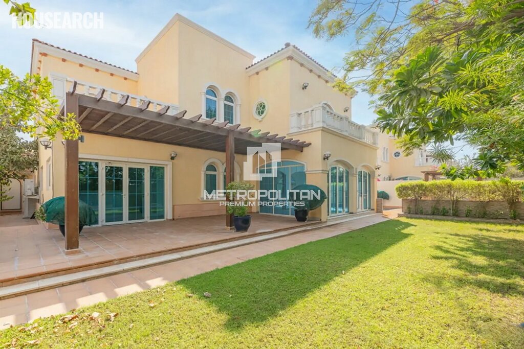 Villa à louer - Dubai - Louer pour 149 740 $/annuel – image 1