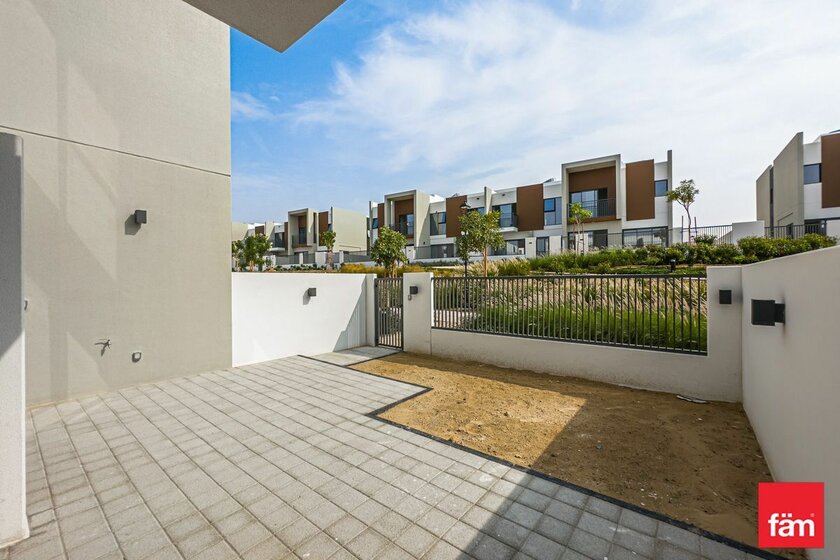 619 casas a la venta - Dubai, EAU — imagen 11