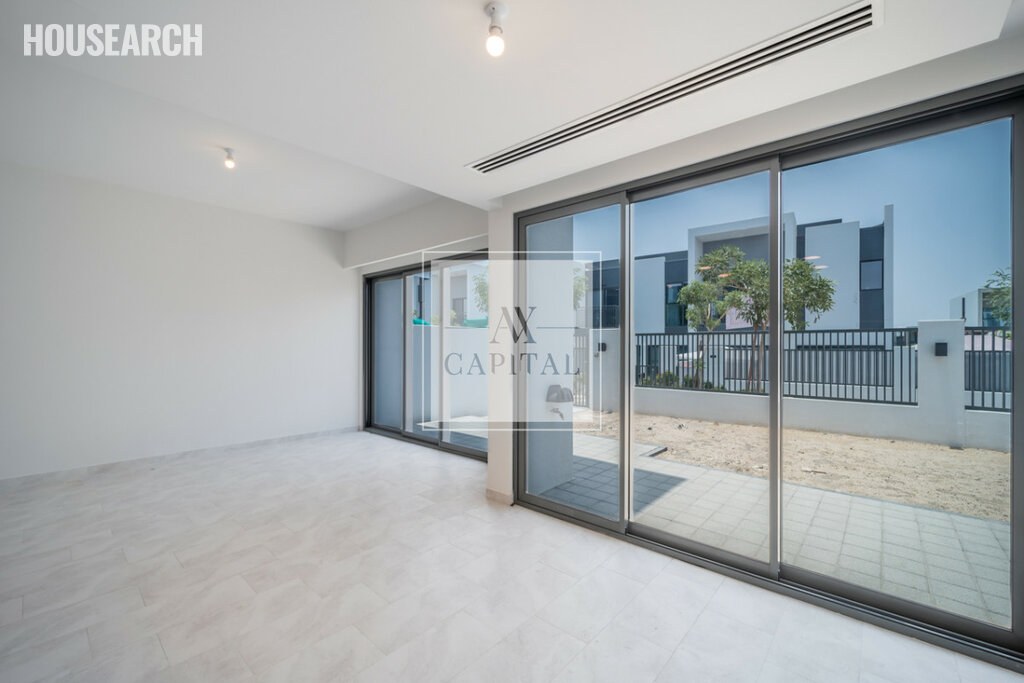 Maison de ville à louer - Dubai - Louer pour 47 644 $/annuel – image 1