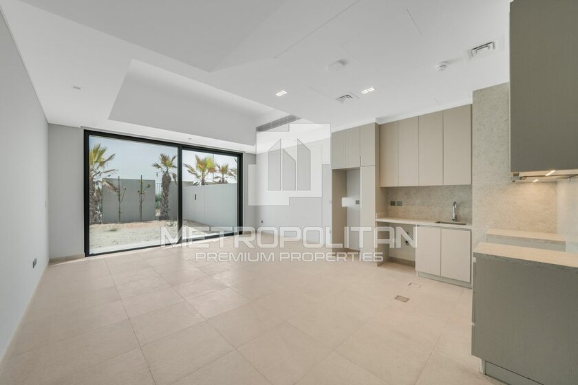 Townhouse for rent - Dubai - Rent for $49,006 / yearly - image 20