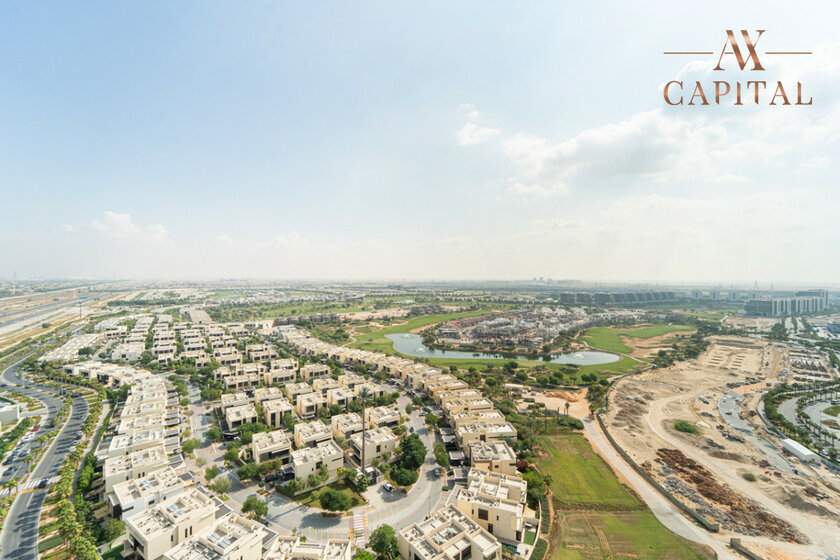 Buy 587 apartments  - 1 room - Dubai, UAE - image 13